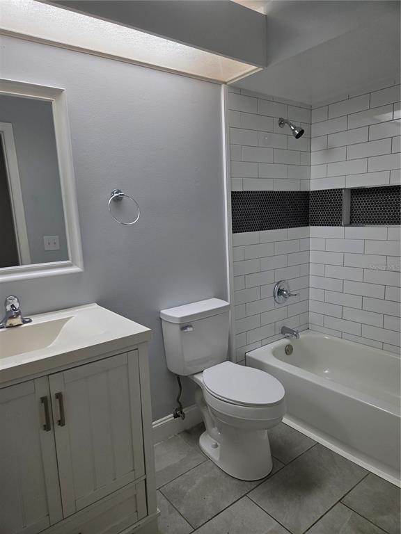 Building Photo - 807 McLain Ct