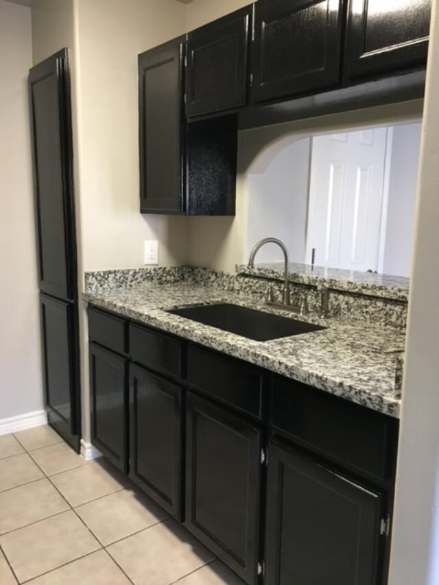 Building Photo - 9802 Cantera Ct