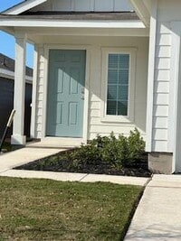 Building Photo - 12104 Douglas Fir Cir