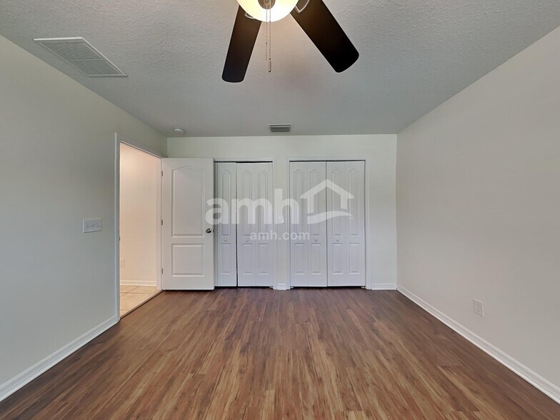 Building Photo - 927 Windton Oak Dr