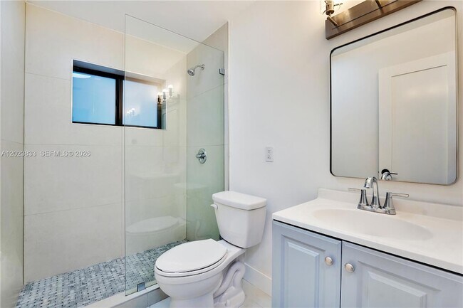 Building Photo - 6566 SW 35th St