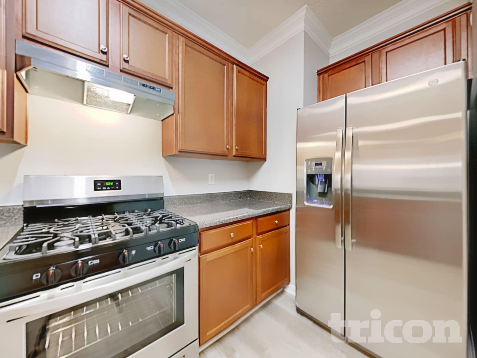 Building Photo - 8132 Brookbend Dr