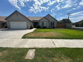 Building Photo - 4 bedrooms in Lemoore Easy Highway Access