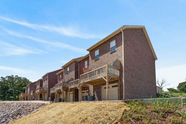Building Photo - 500 Peachers Mill Rd