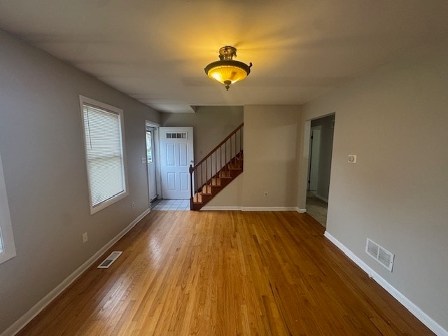 Building Photo - 26 Albertson Rd