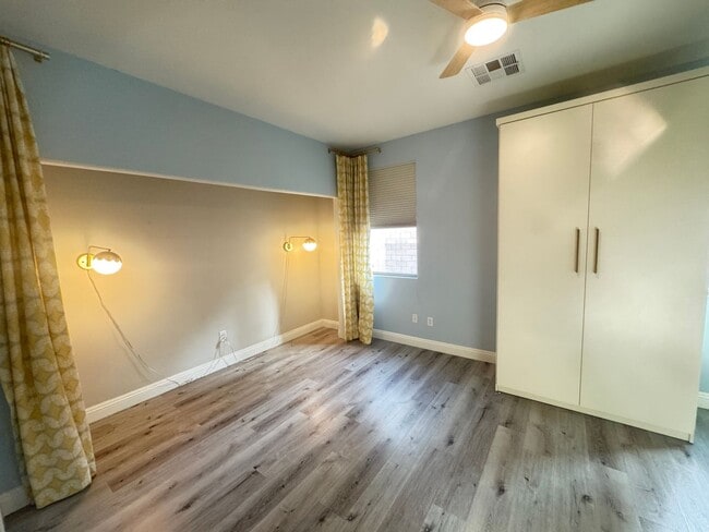 Building Photo - 10729 Pearl River Ave