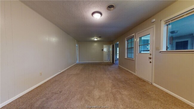 Building Photo - 1217 Westover St