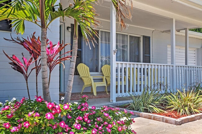 Building Photo - 157 Longwood Dr