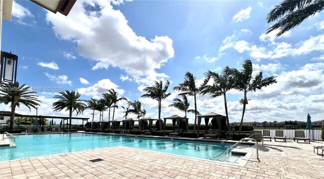 Building Photo - 3354 W 100th Terrace