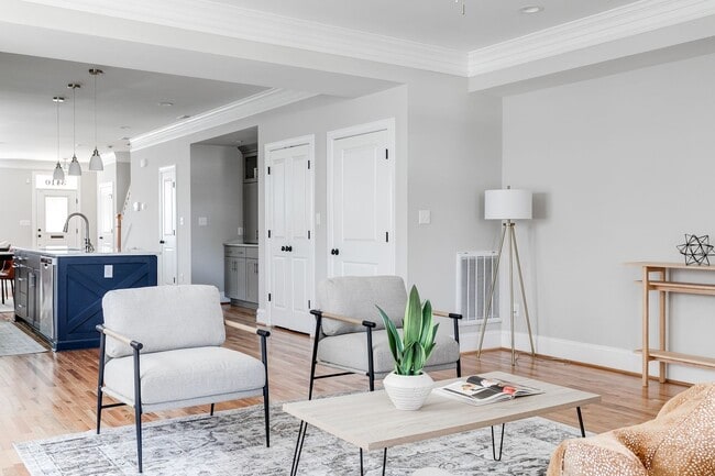 Building Photo - Stylish Church Hill Home with Luxury Finis...