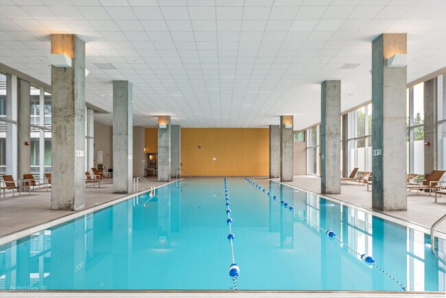 Building Photo - 9725 Woods Dr