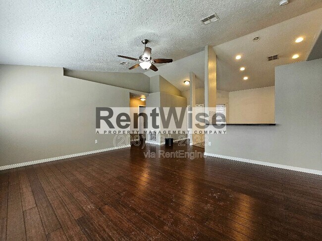 Building Photo - 13307 W Satinleaf Dr