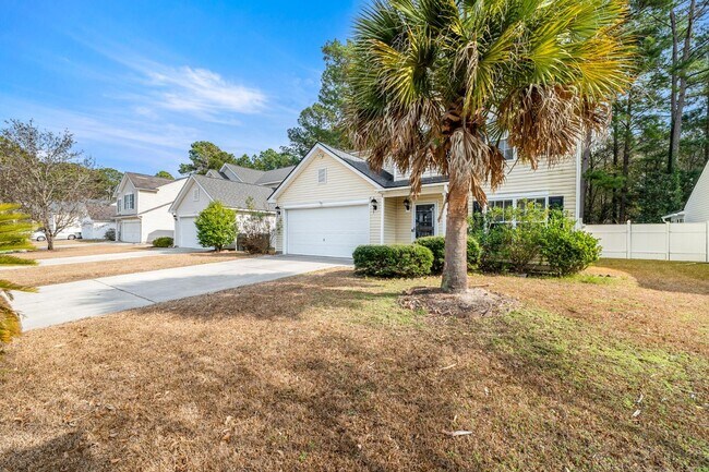 Building Photo - 129 Towering Pine Dr