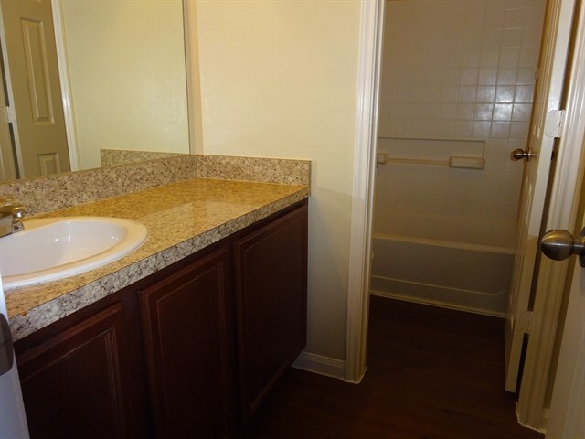 Building Photo - 16355 Royal Fort Ln