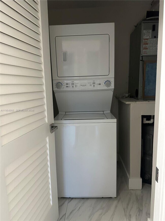 Building Photo - 6708 NW 188th Terrace