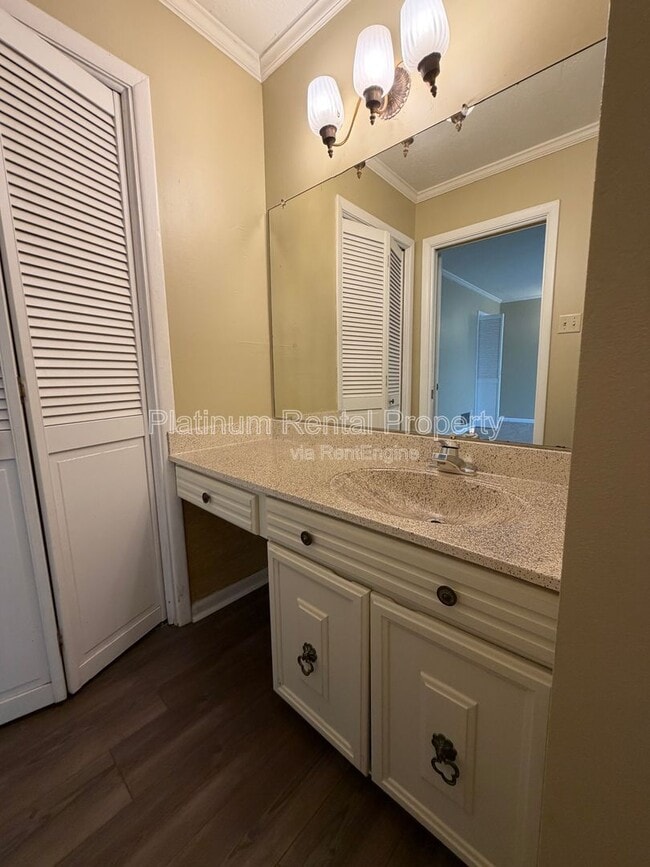 Building Photo - 2867 Monica Ct SW