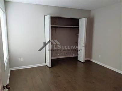 Building Photo - 4101 Five Oaks Dr