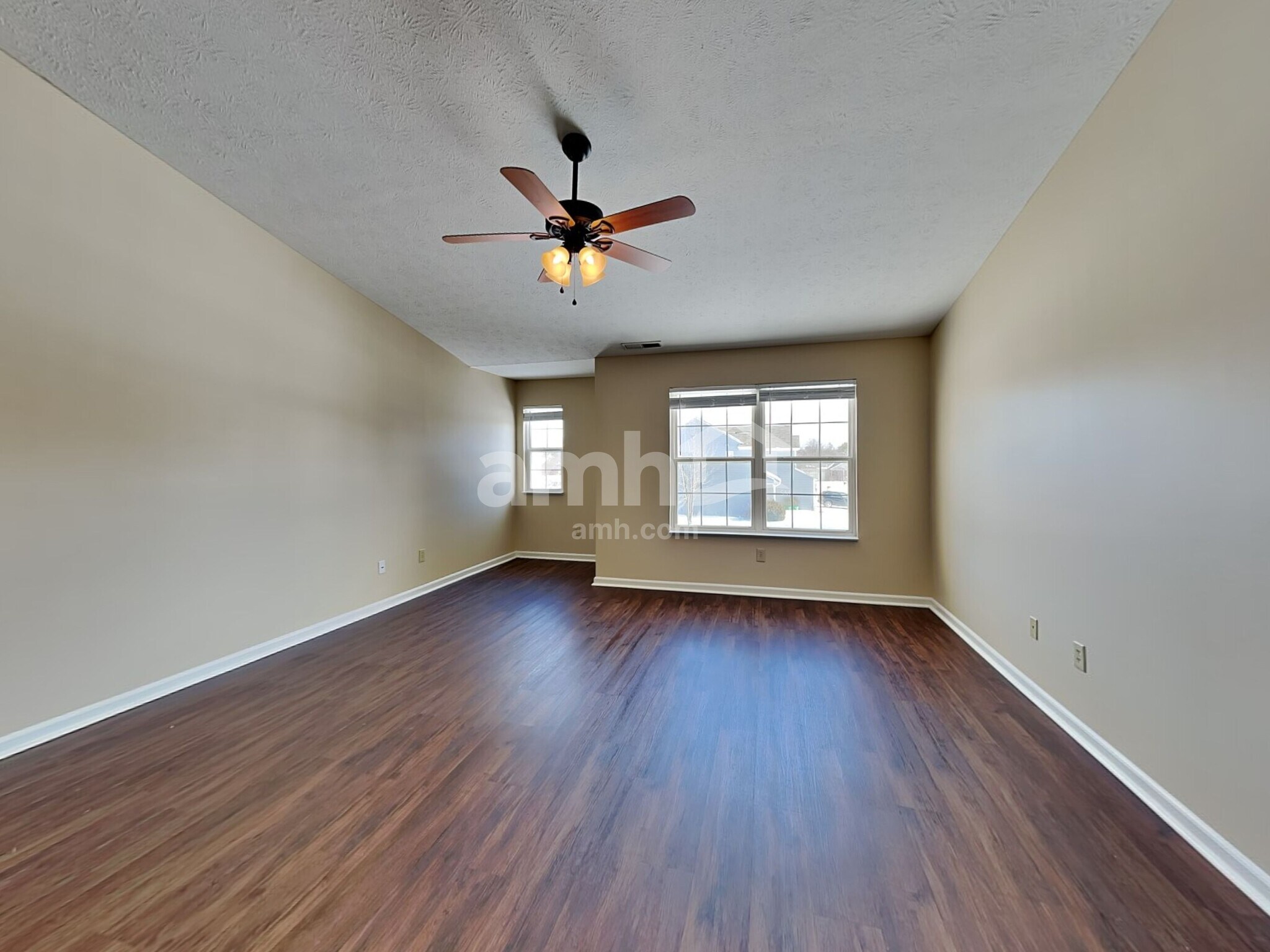 Building Photo - 5838 Twin River Ln