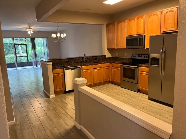 Primary Photo - 2150 Stockton Dr