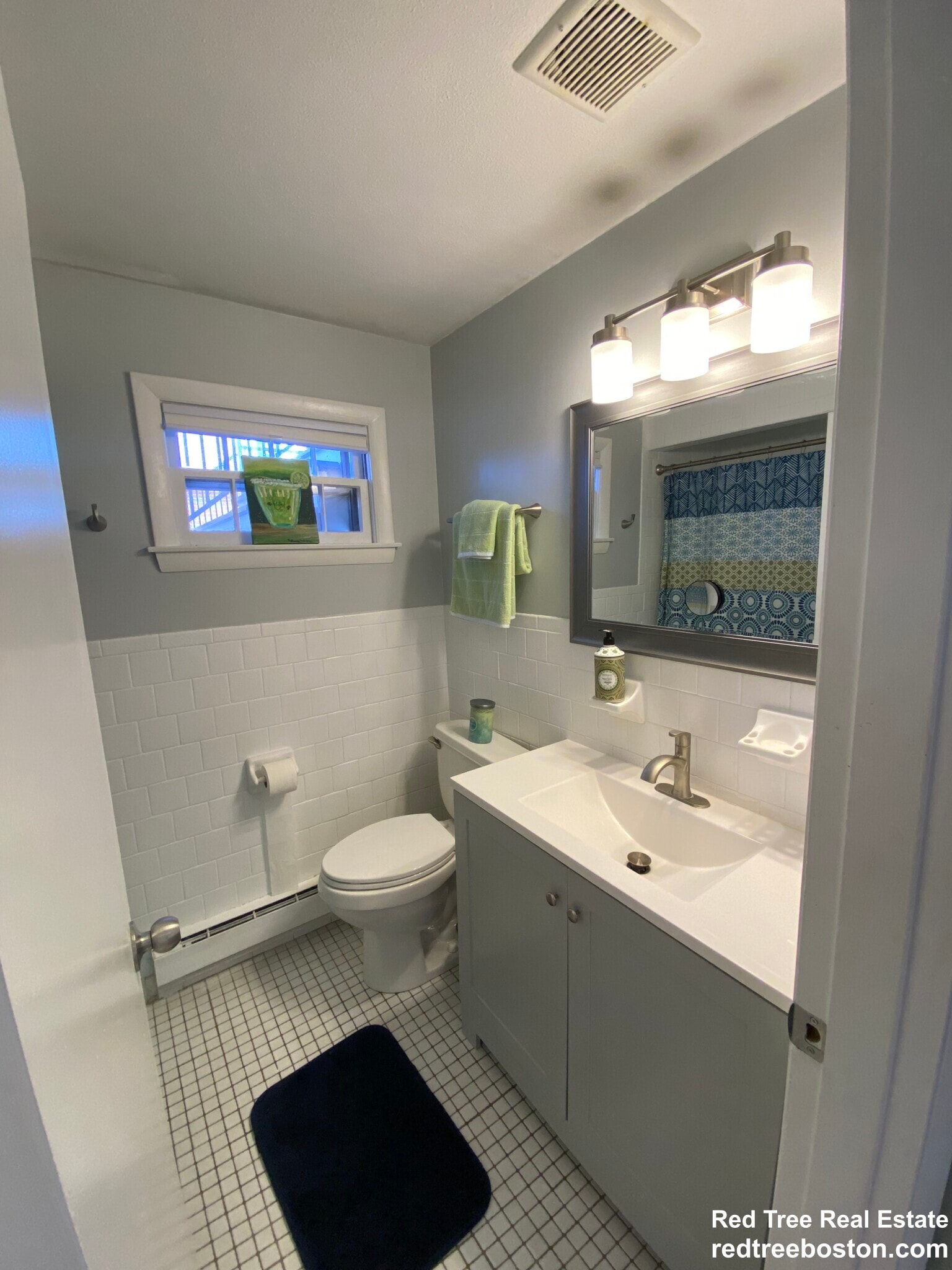 Building Photo - 18 Austin Ct