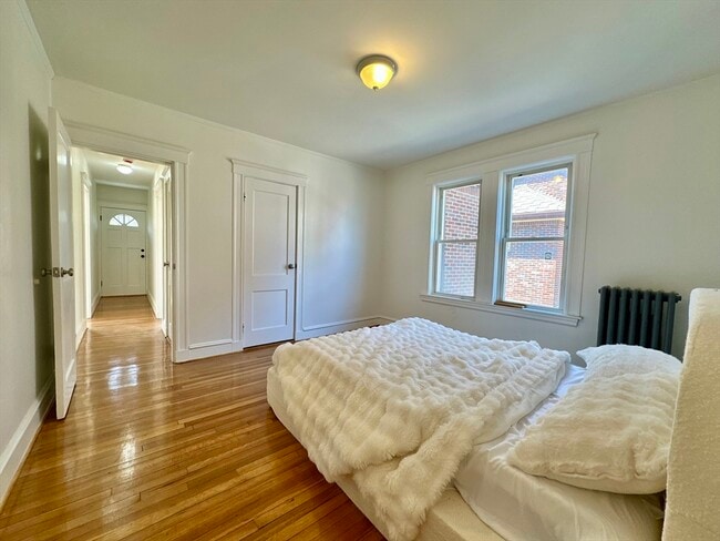 Building Photo - 14 Hooper St