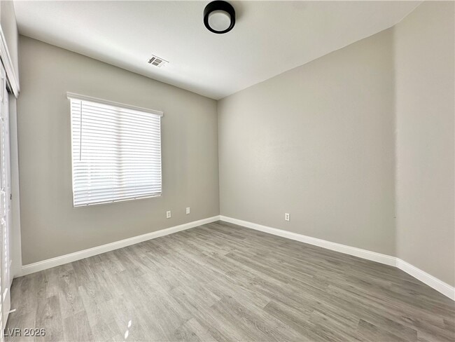 Building Photo - 2547 Belgreen St