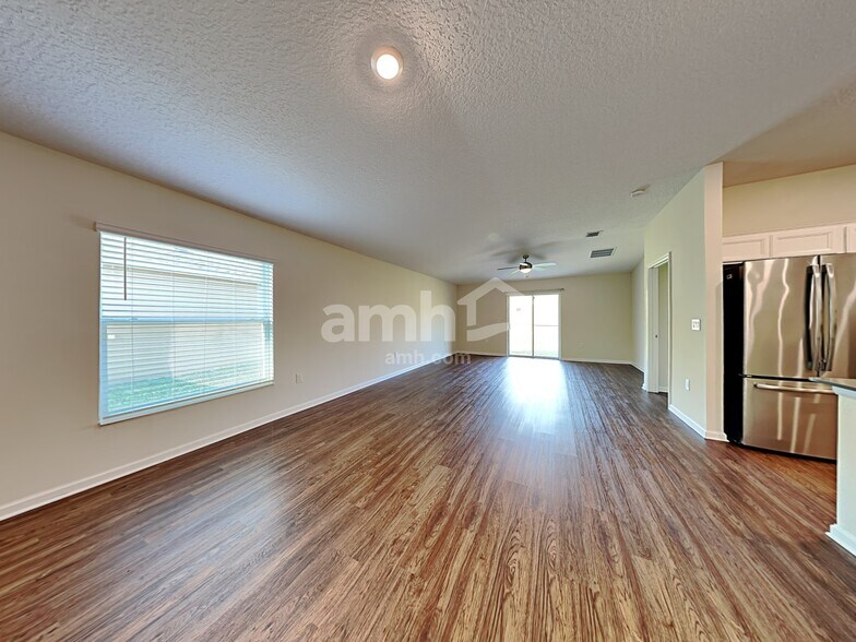 Building Photo - 4367 Seven Canyons Dr