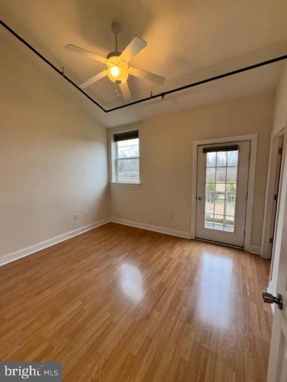 Building Photo - 85 Valley Rd