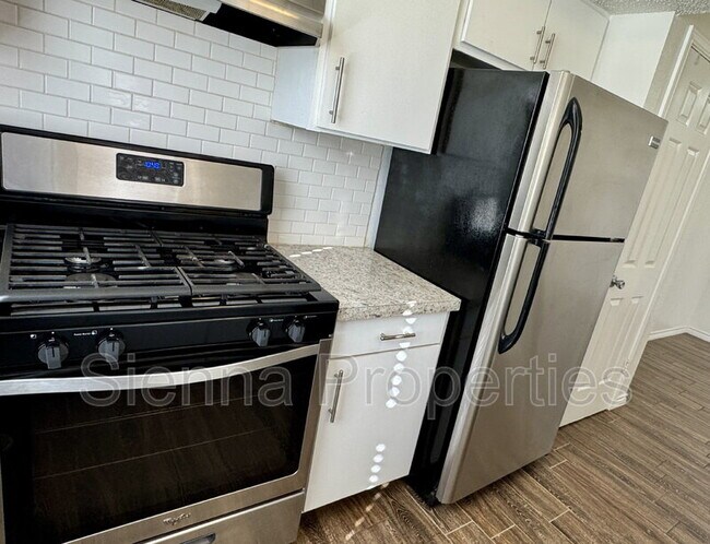 Building Photo - 9206 Kempler Dr