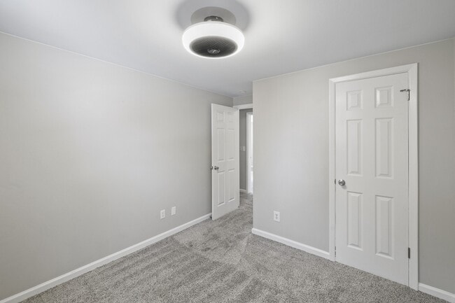 Building Photo - 1033 Turley Dr