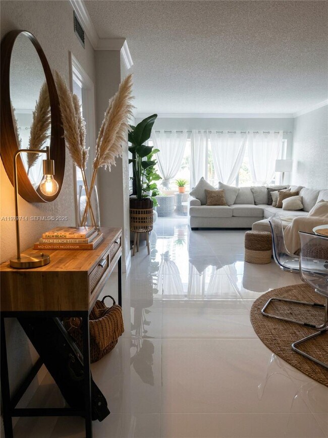 Building Photo - 1985 S Ocean Dr