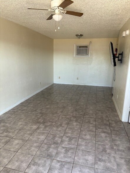 Building Photo - 101 N 3rd St