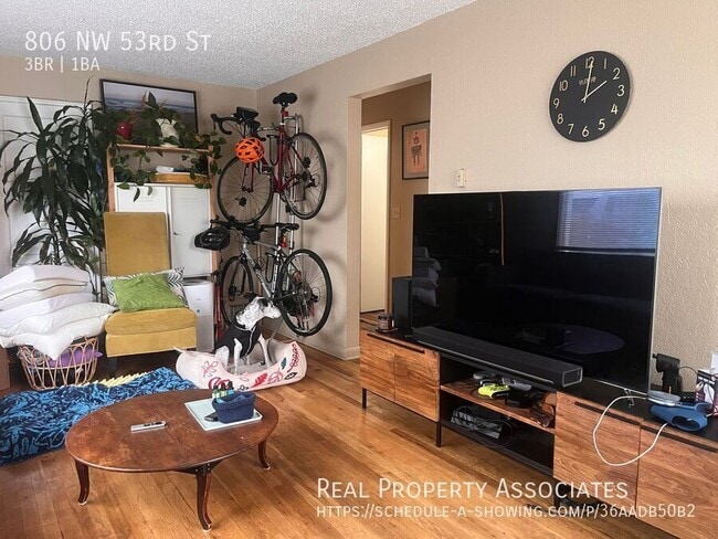 Building Photo - 806 NW 53rd St