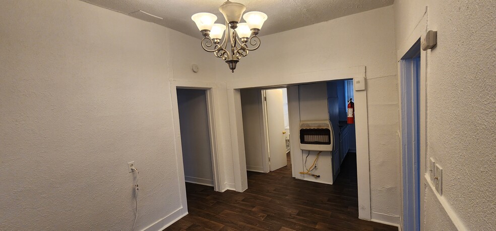 Living Space - 2301 Burkett St