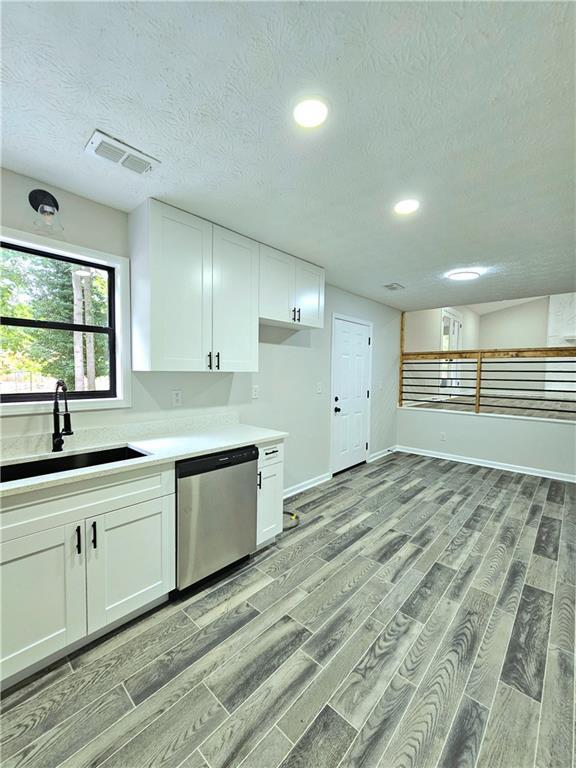 Building Photo - 5303 Kemper Pl