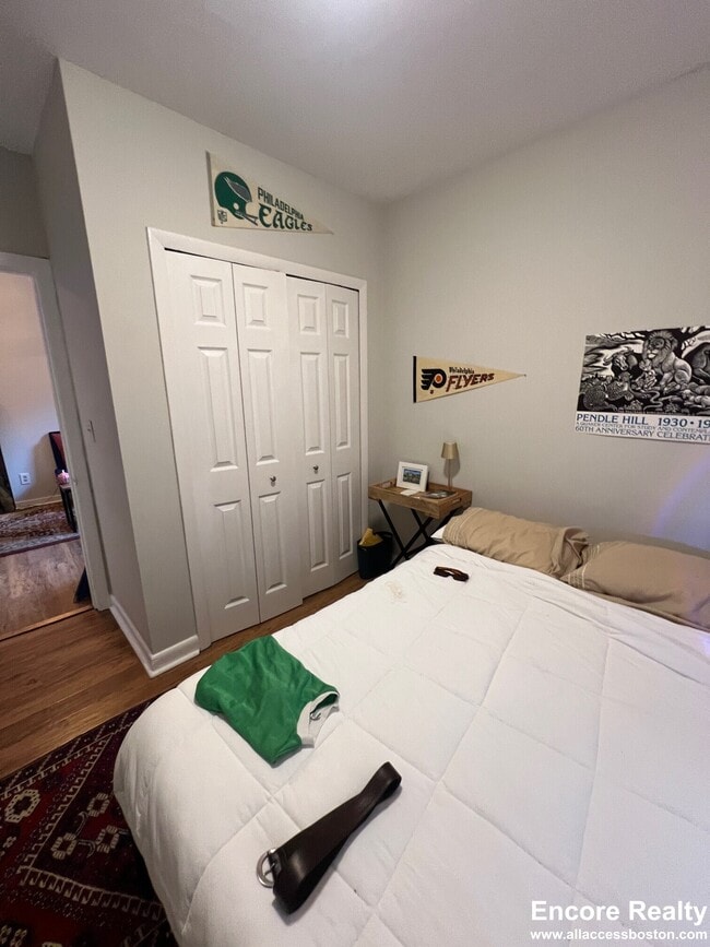 Building Photo - 145 Endicott St