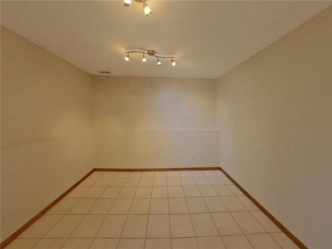 Building Photo - 4905 Independence St