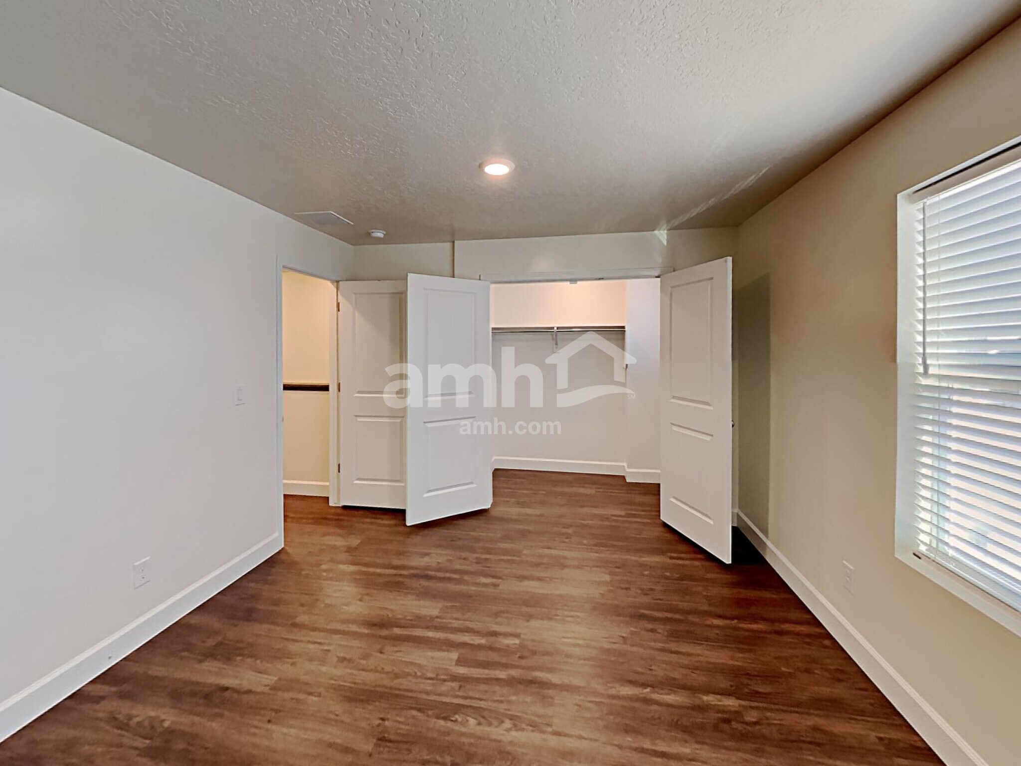 Building Photo - 1123 Wagon Way