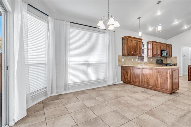 Building Photo - 2417 Priscella Dr