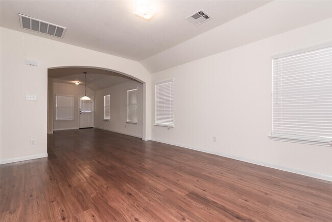 Building Photo - 5515 Amelia Plantation Dr