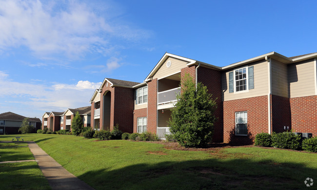 Primary Photo - The Palladian Apartments