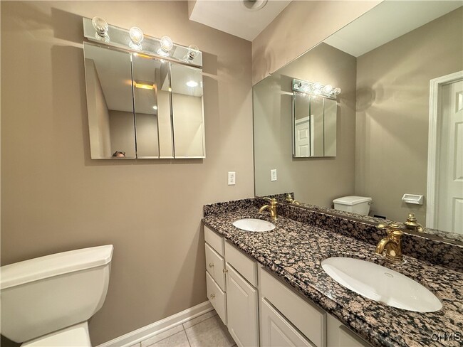 Building Photo - 5210 Hook Cir