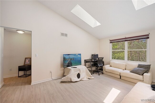 Building Photo - 5411 Village Station Cir