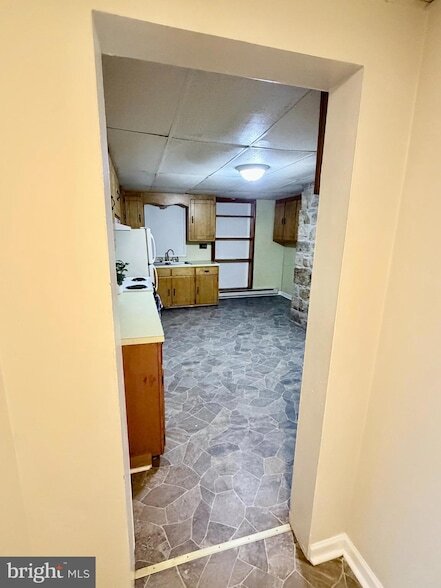 Building Photo - 45 N Green St