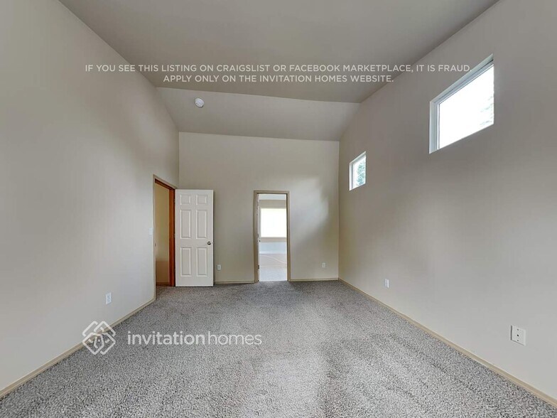 Building Photo - 206 66th Ave Ct E