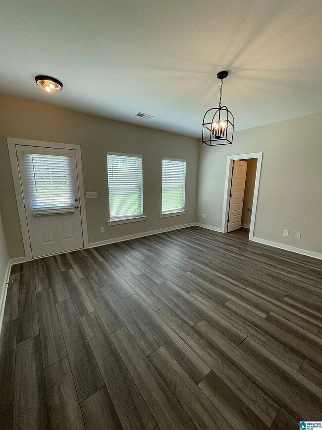 Building Photo - 90 Buckhorn Cir