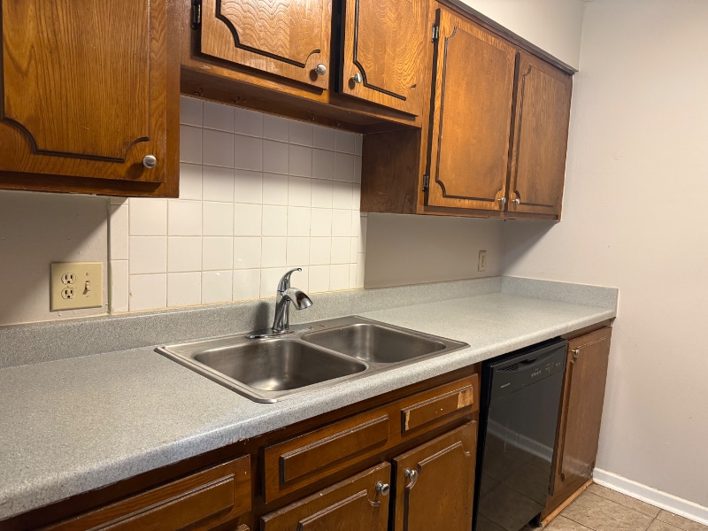 Building Photo - 11271 Florida Blvd