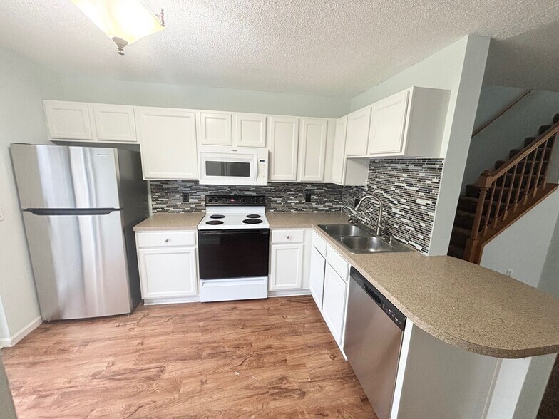 Building Photo - 12196 Killdeer St NW