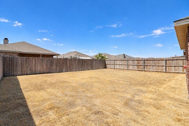 Building Photo - 9425 Ratliff Ridge Ave