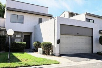 Building Photo - Welcome to Villa Frontera Townhome community